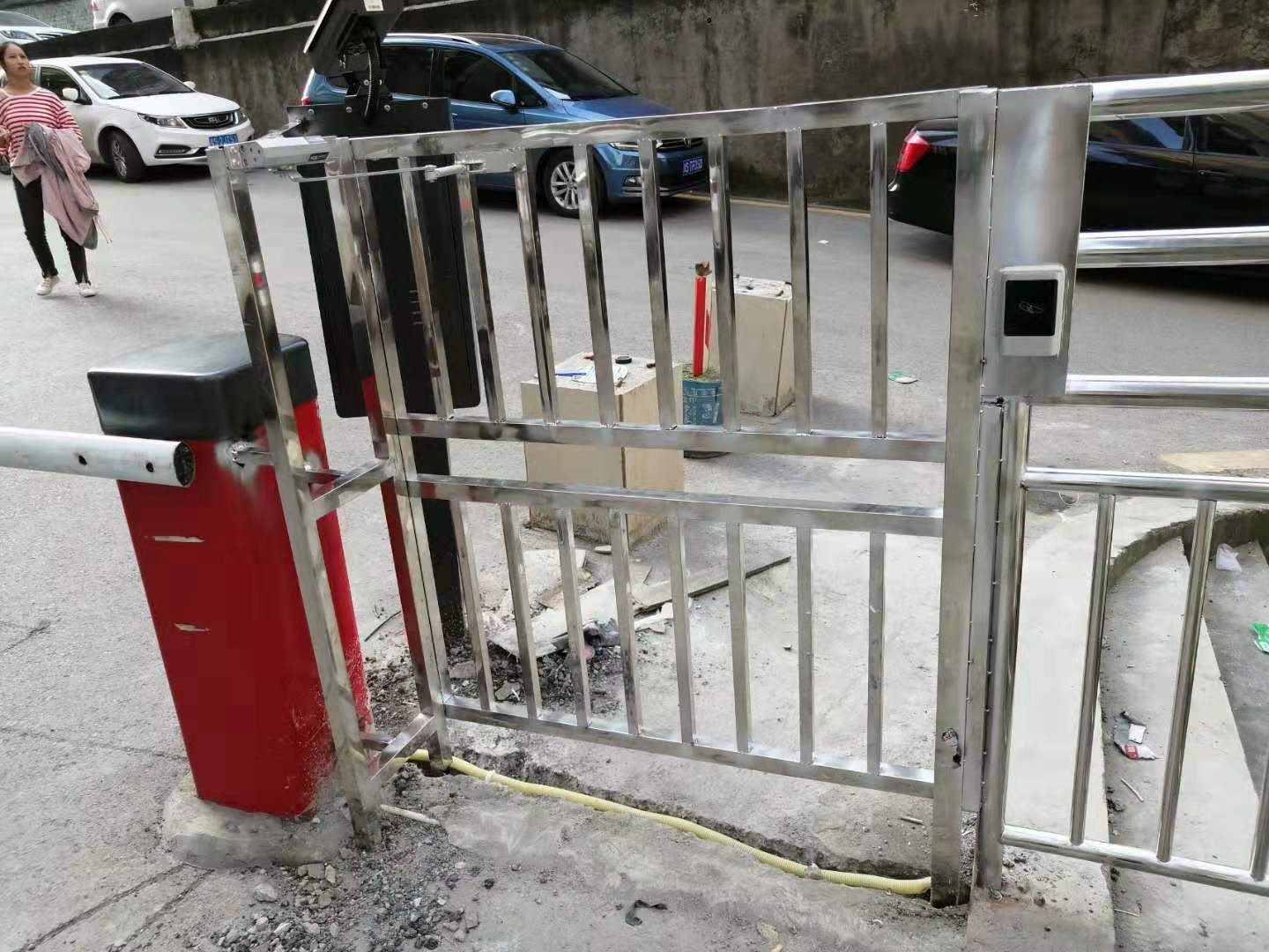 门禁系统